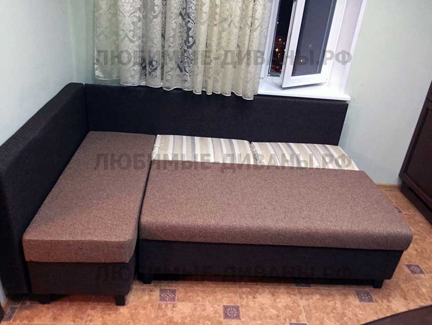 Угловой диван софа Танго на кухне спальное место