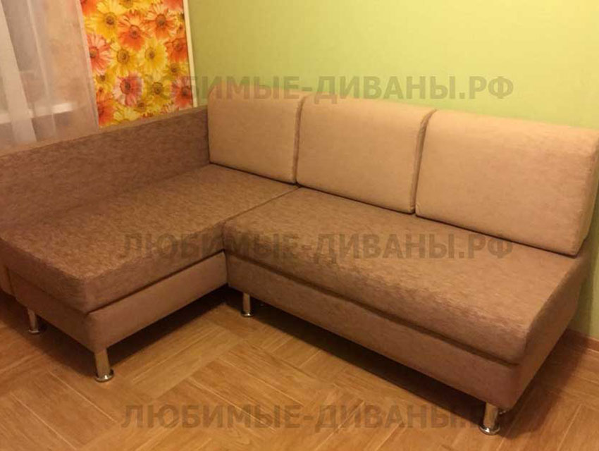 Угловой диван софа Танго в маленькой кухне размер 185х112