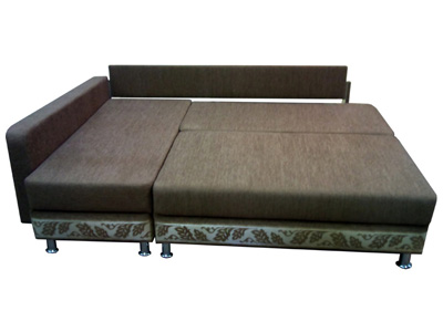 Угловой диван еврокнижка 135х203 с одной боковиной самый компактный